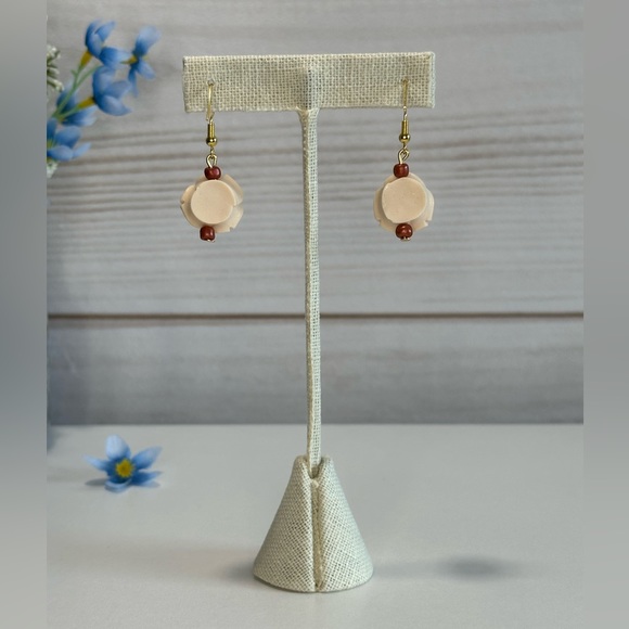 Handmade Rose Earrings - Picture 6 of 9